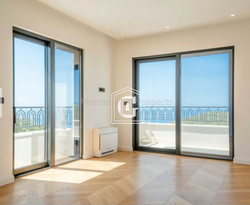 Villa à Rézévici, Monténégro, 318 m² - image 14