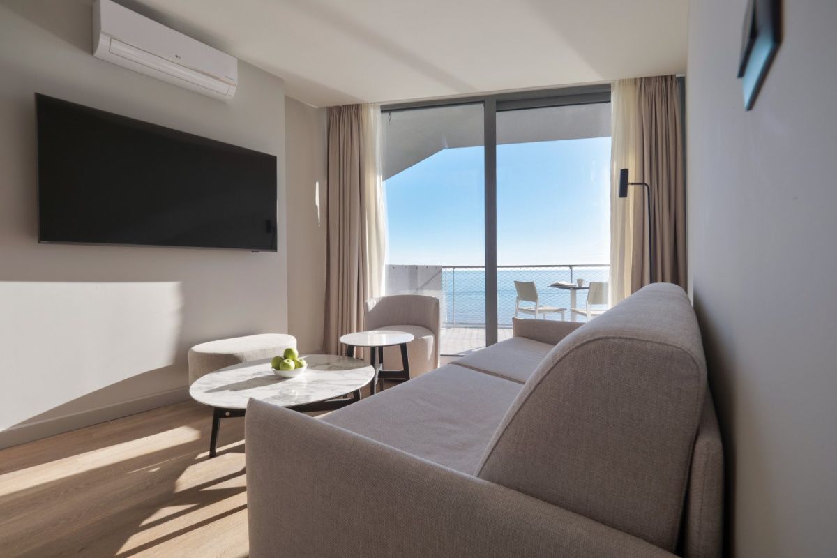 Piso en Becici, Montenegro, 67 m² - imagen 3