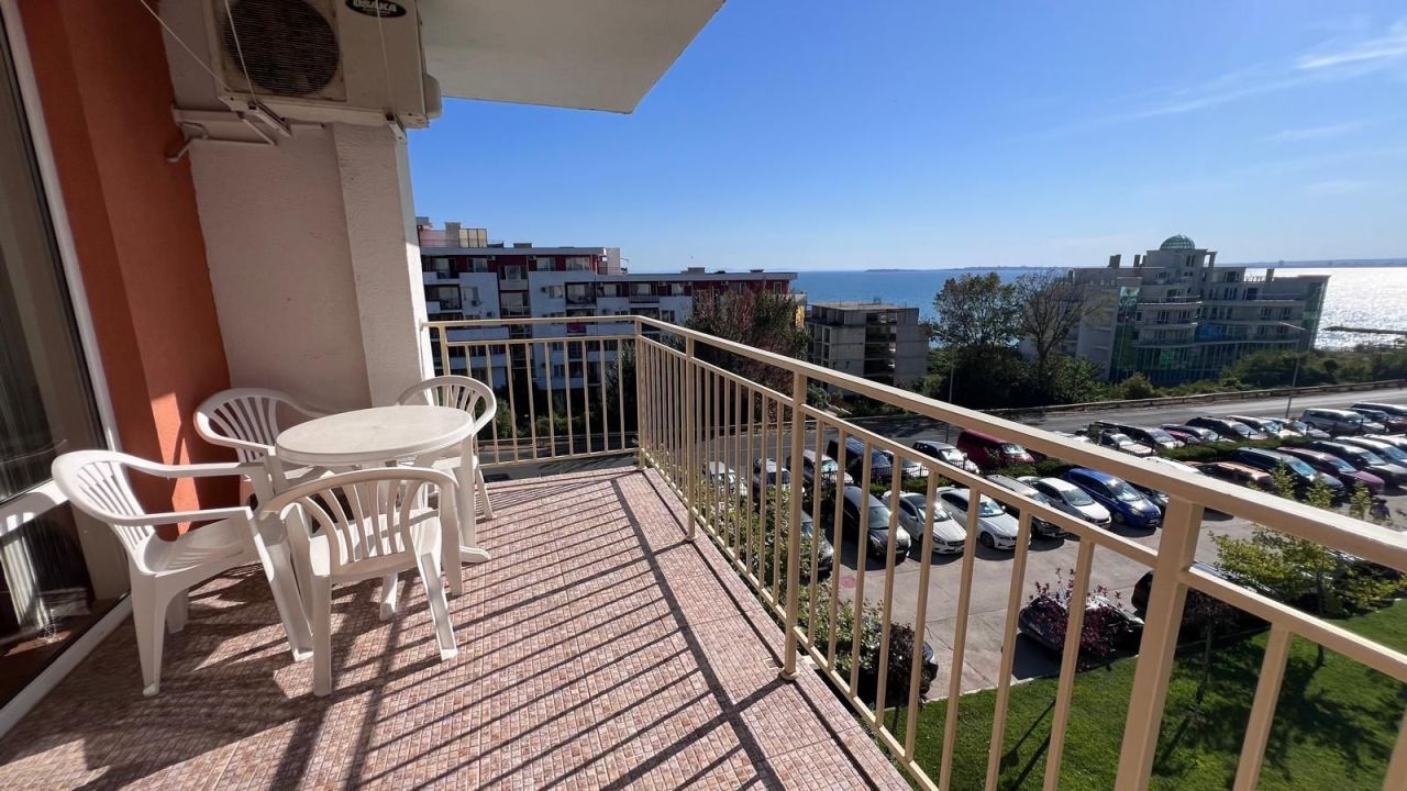 Apartamento en Sveti Vlas, Bulgaria, 72 m² - imagen 1