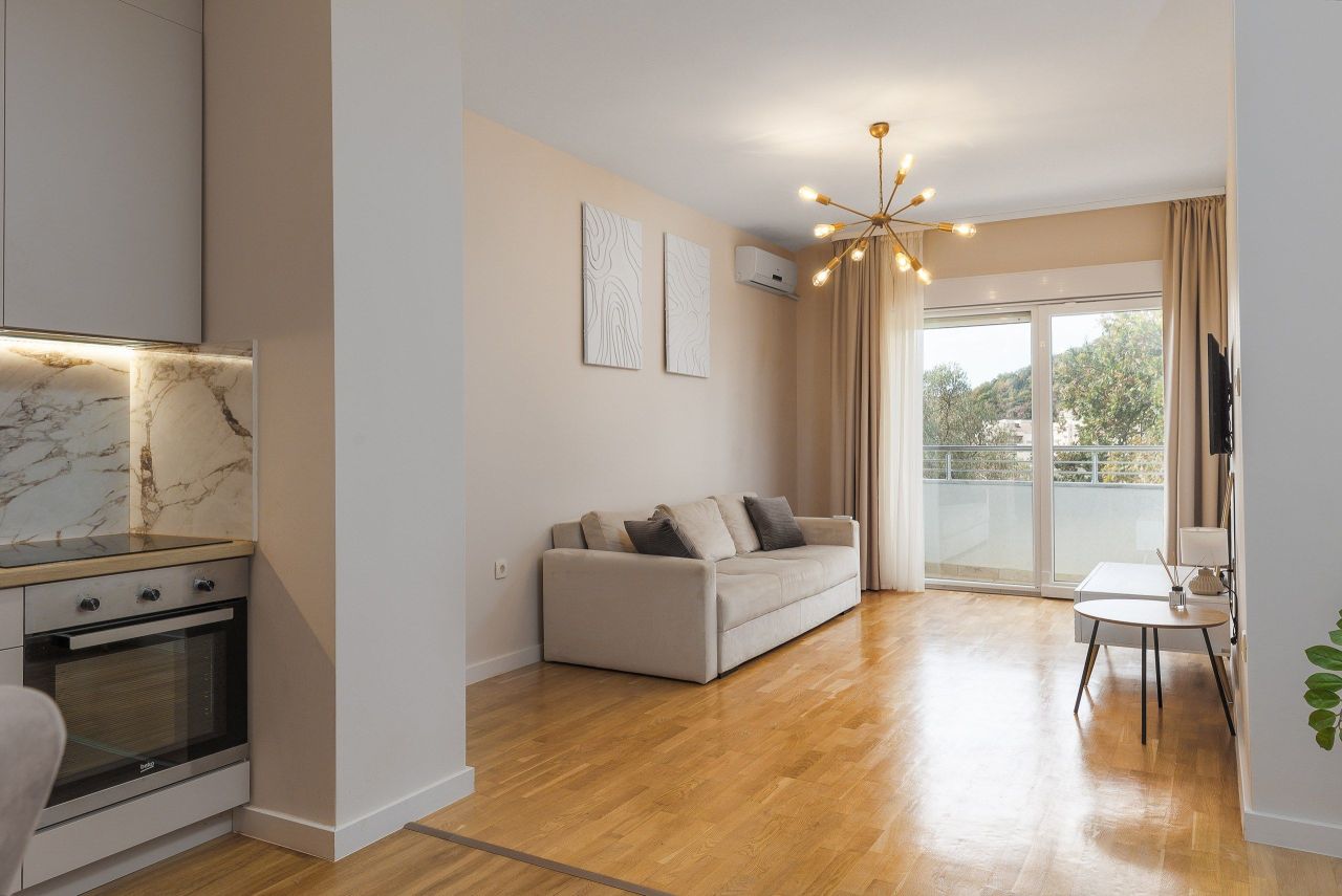 Piso en Budva, Montenegro, 51 m² - imagen 3