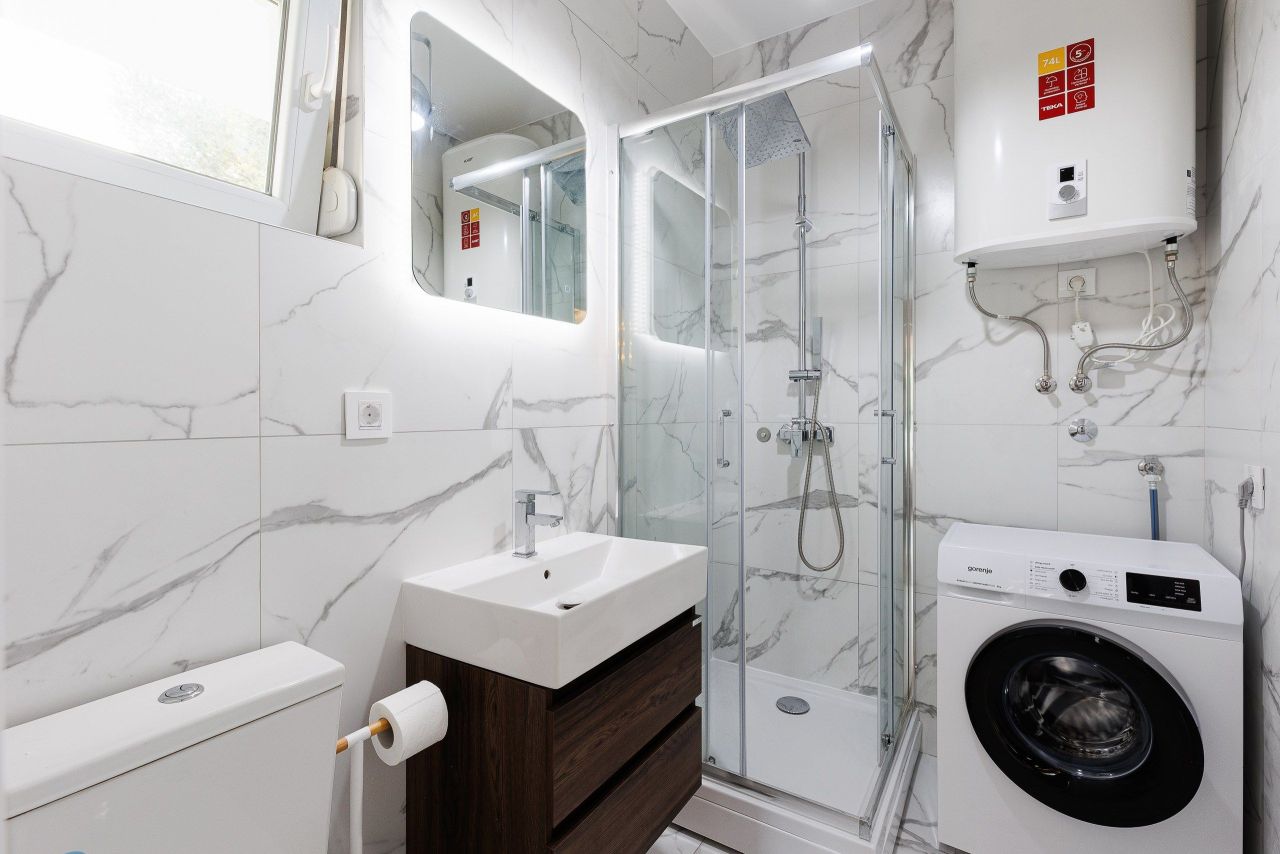 Piso en Budva, Montenegro, 51 m² - imagen 14