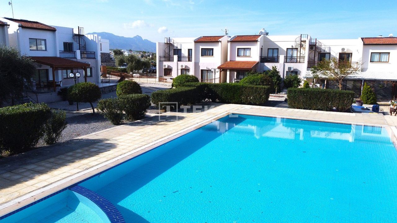 Ático en Kyrenia, Chipre, 85 m² - imagen 1