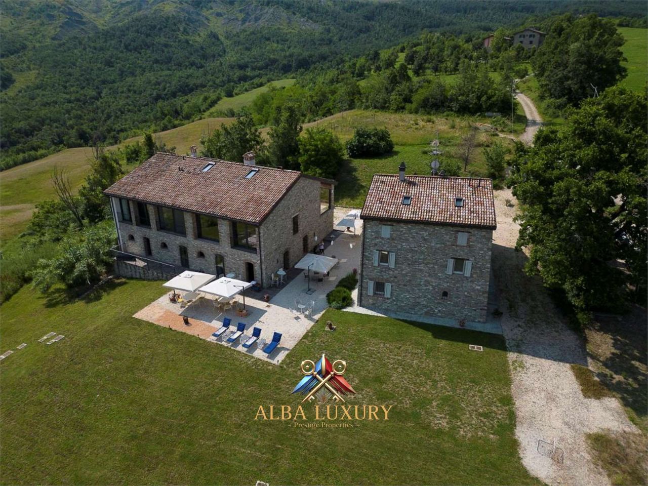 Villa Via dello sport, Italien, 1 000 m² - Foto 1