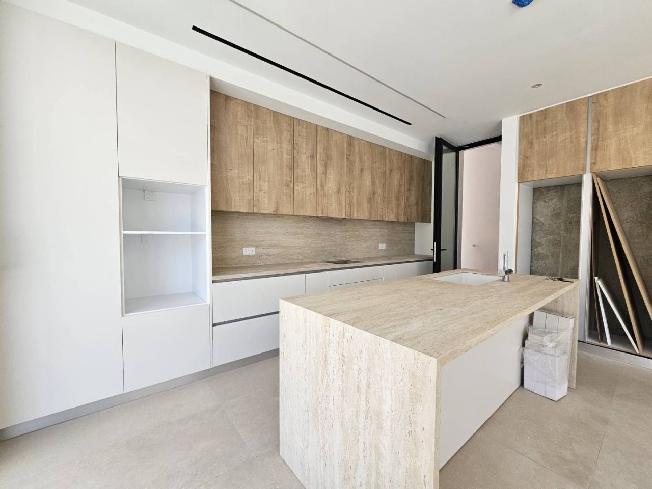 House in Germasogeia, Cyprus, 200 m² - picture 9