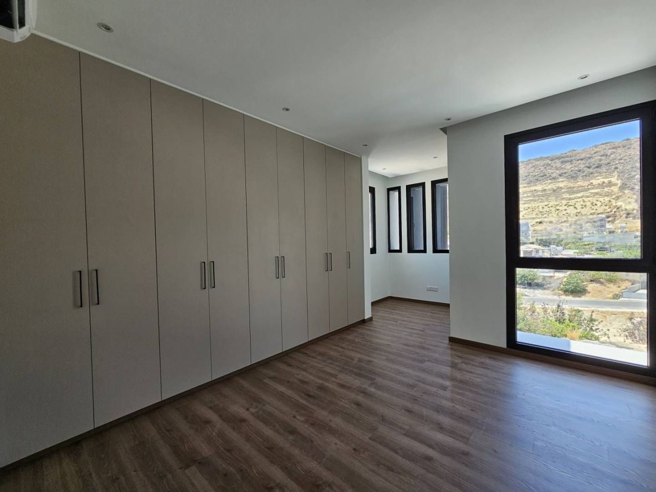 House in Germasogeia, Cyprus, 200 m² - picture 13