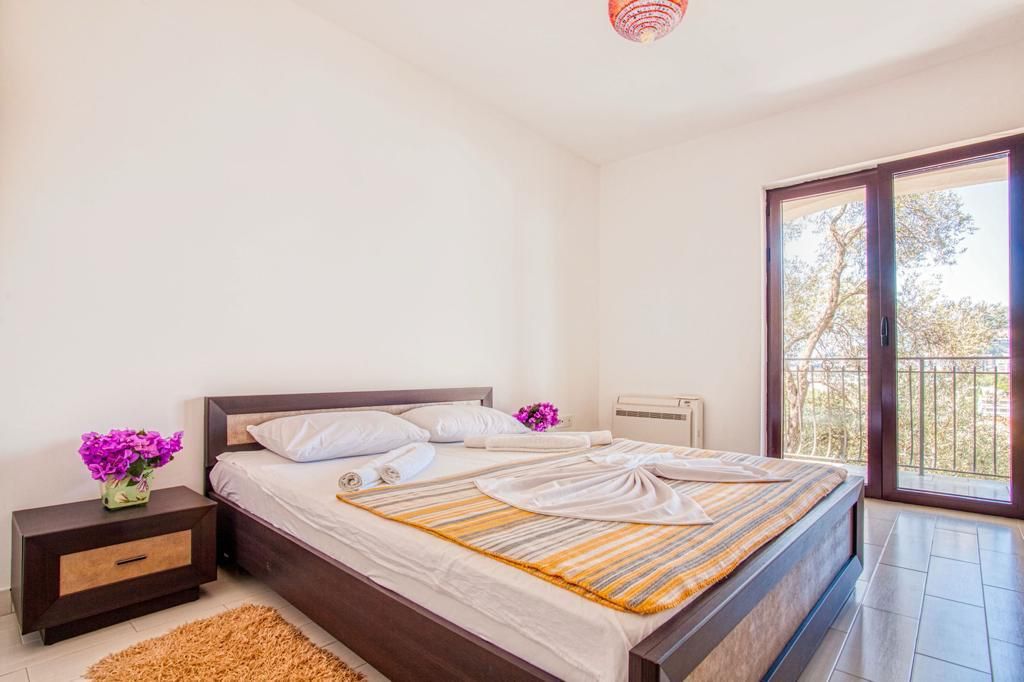 Villa a Budva, Montenegro, 358 m² - foto 6