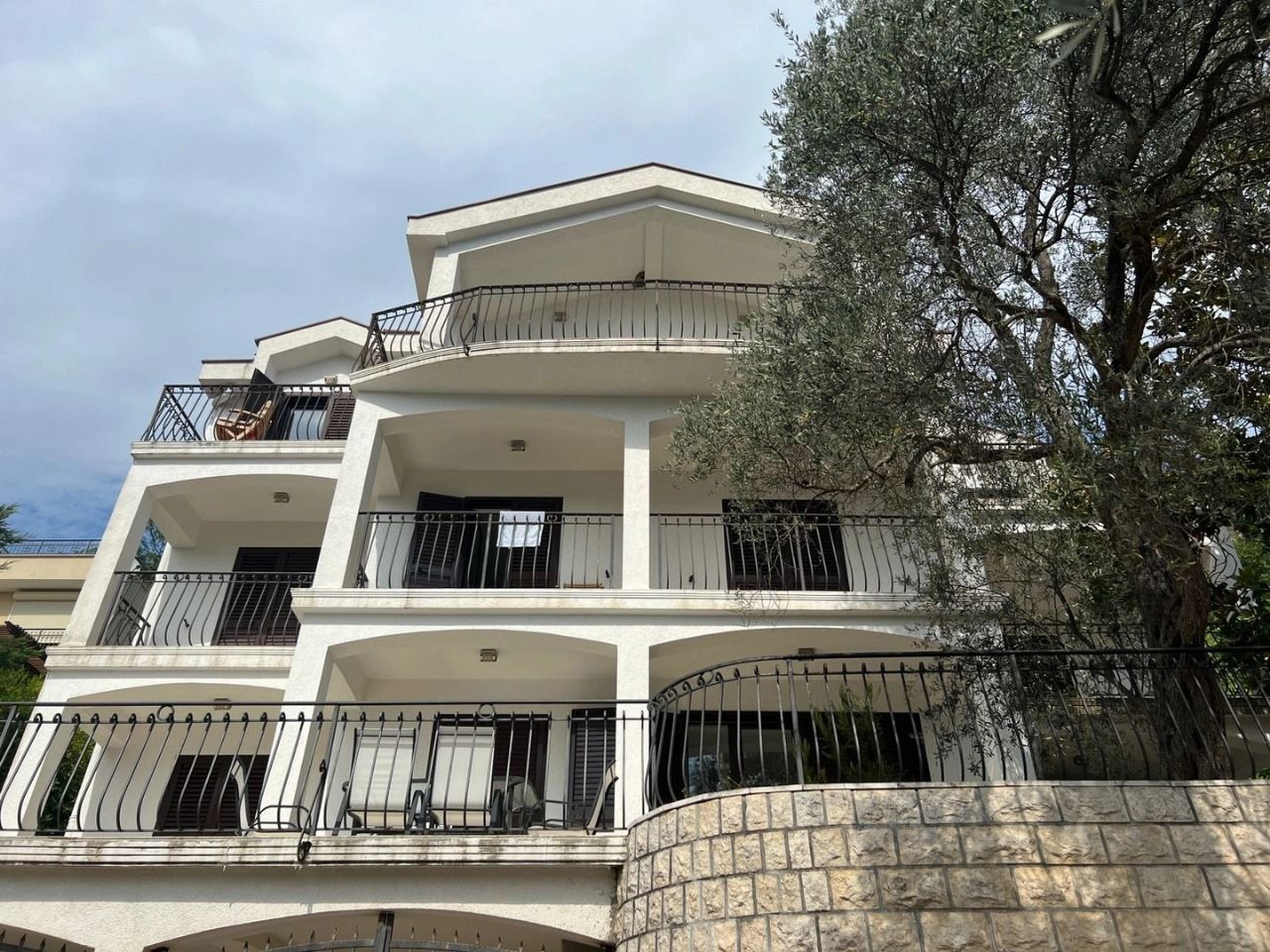 Villa in Budva, Montenegro, 358 m² - Foto 1