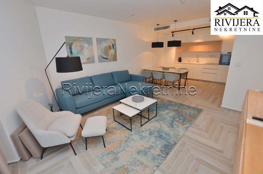 Apartment in Herceg-Novi, Montenegro, 99.82 m² - Foto 1