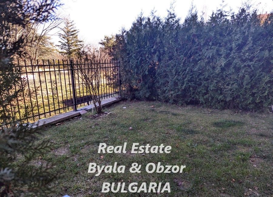 Appartement à Byala, Bulgarie, 45 m² - image 1