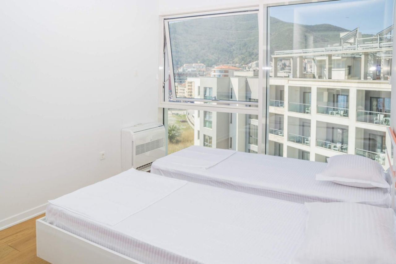 Piso en Budva, Montenegro, 85 m² - imagen 5