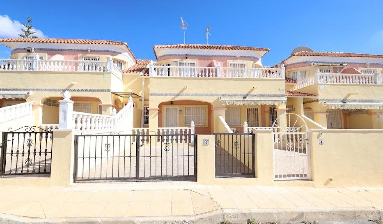 House in Orihuela Costa, Spain, 84 m² - picture 1