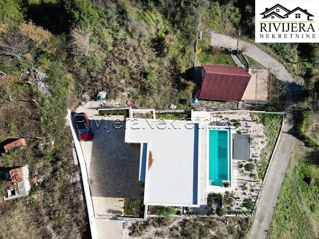 Villa in Herceg-Novi, Montenegro, 260 m² - picture 4