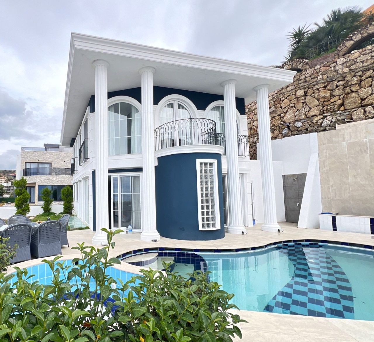 Villa in Alanya, Turkey, 270 m² - picture 1