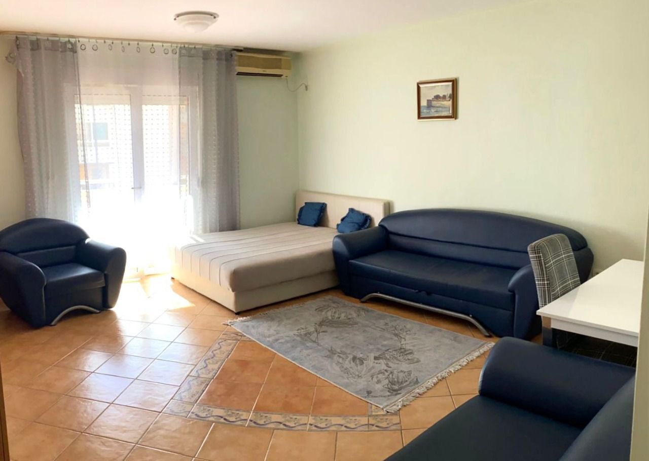 Flat in Budva, Montenegro, 40 m² - picture 1