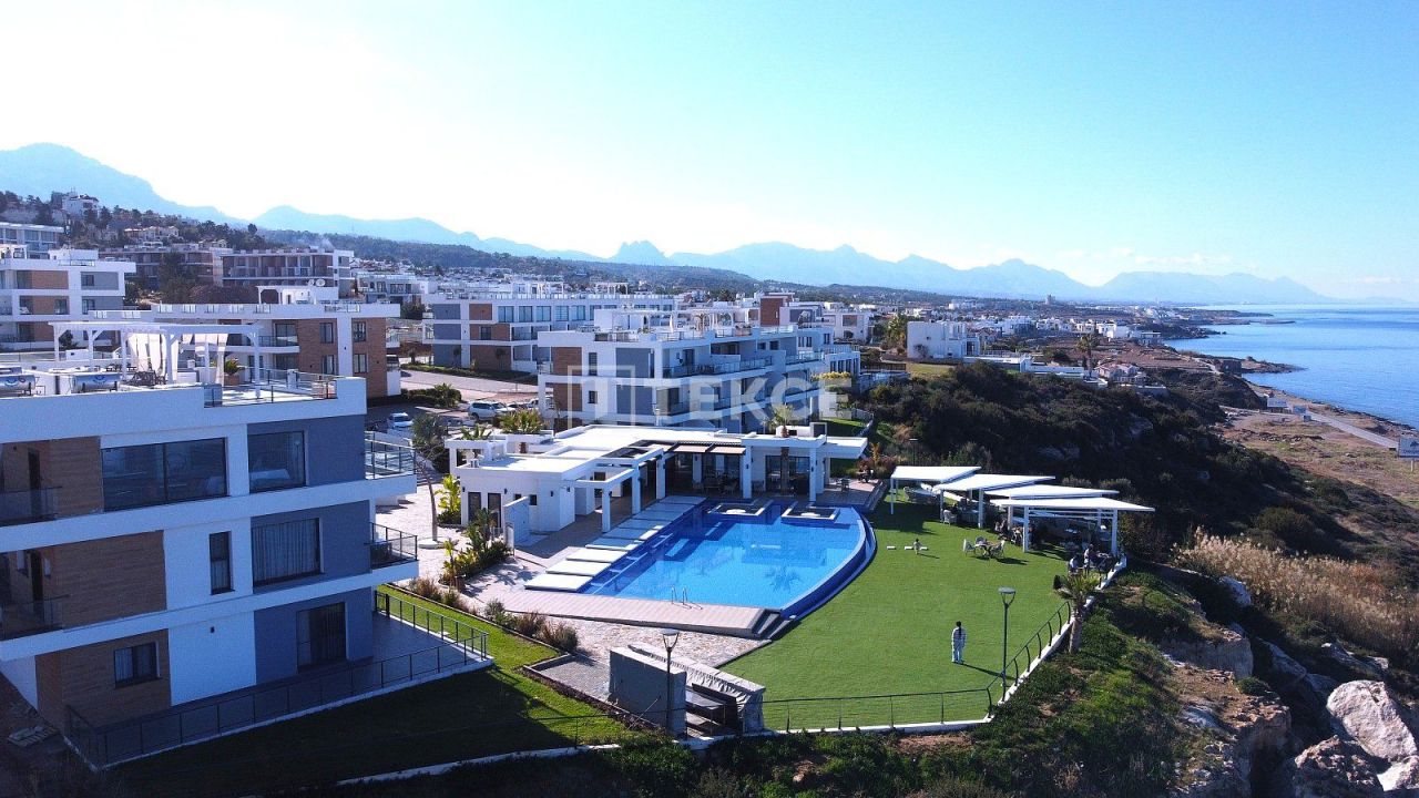 Penthouse à Kyrenia, Chypre, 84 m² - image 1