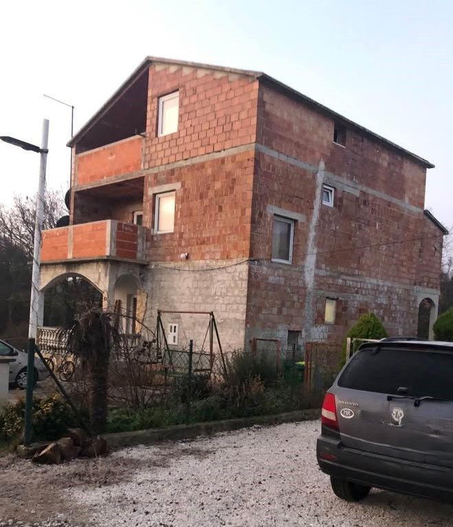 Maison à Pula, Croatie, 280 m² - image 6
