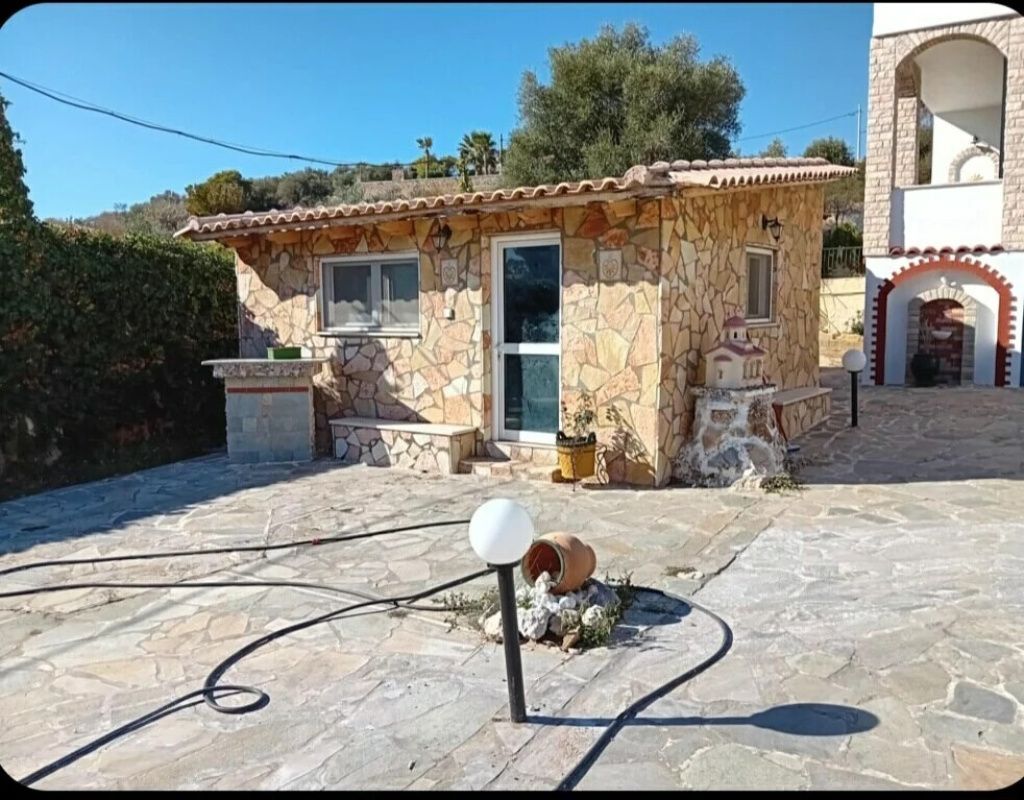 House in Athens, Greece, 220 m² - picture 2