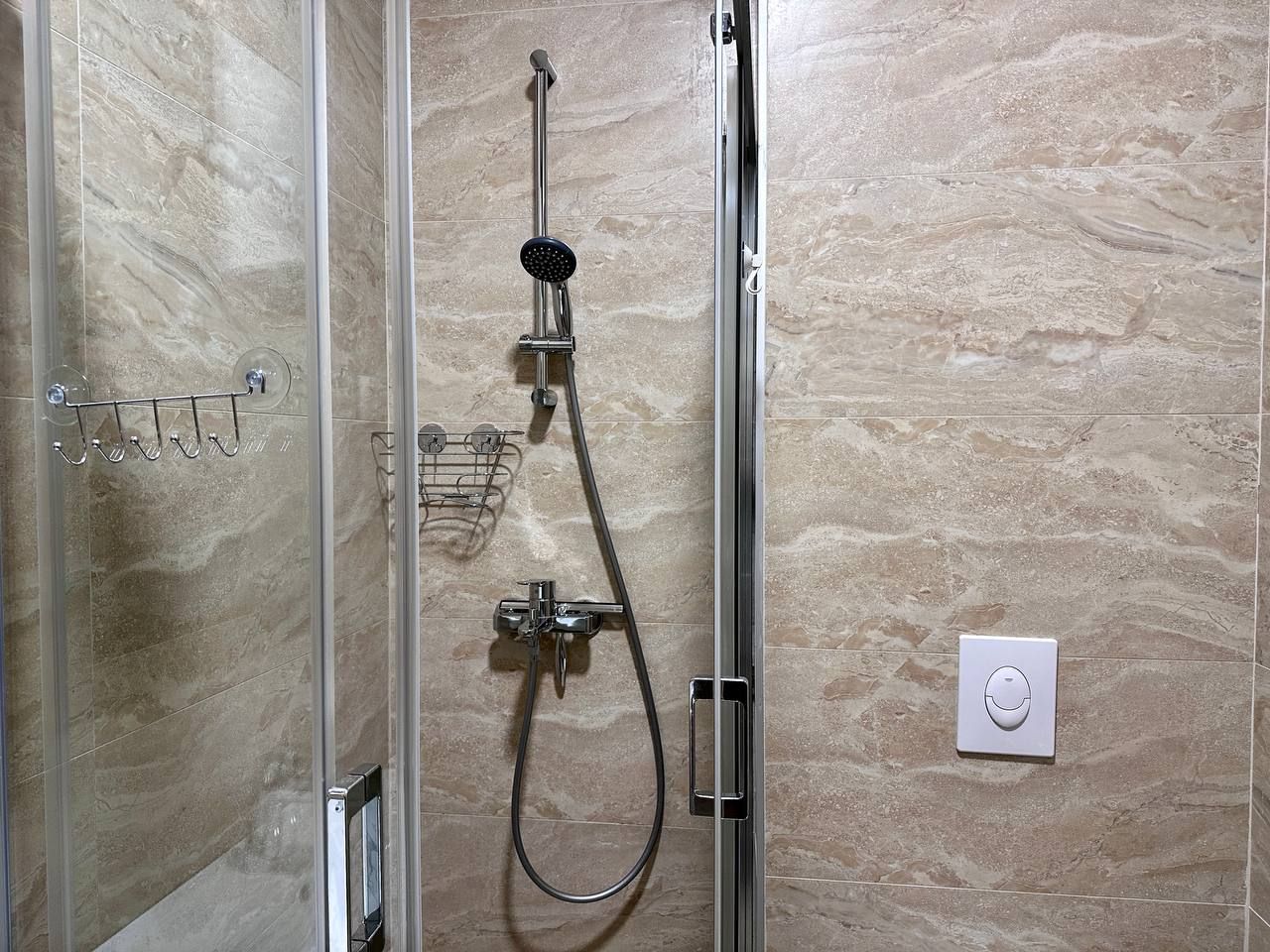 Piso en Budva, Montenegro, 40 m² - imagen 7