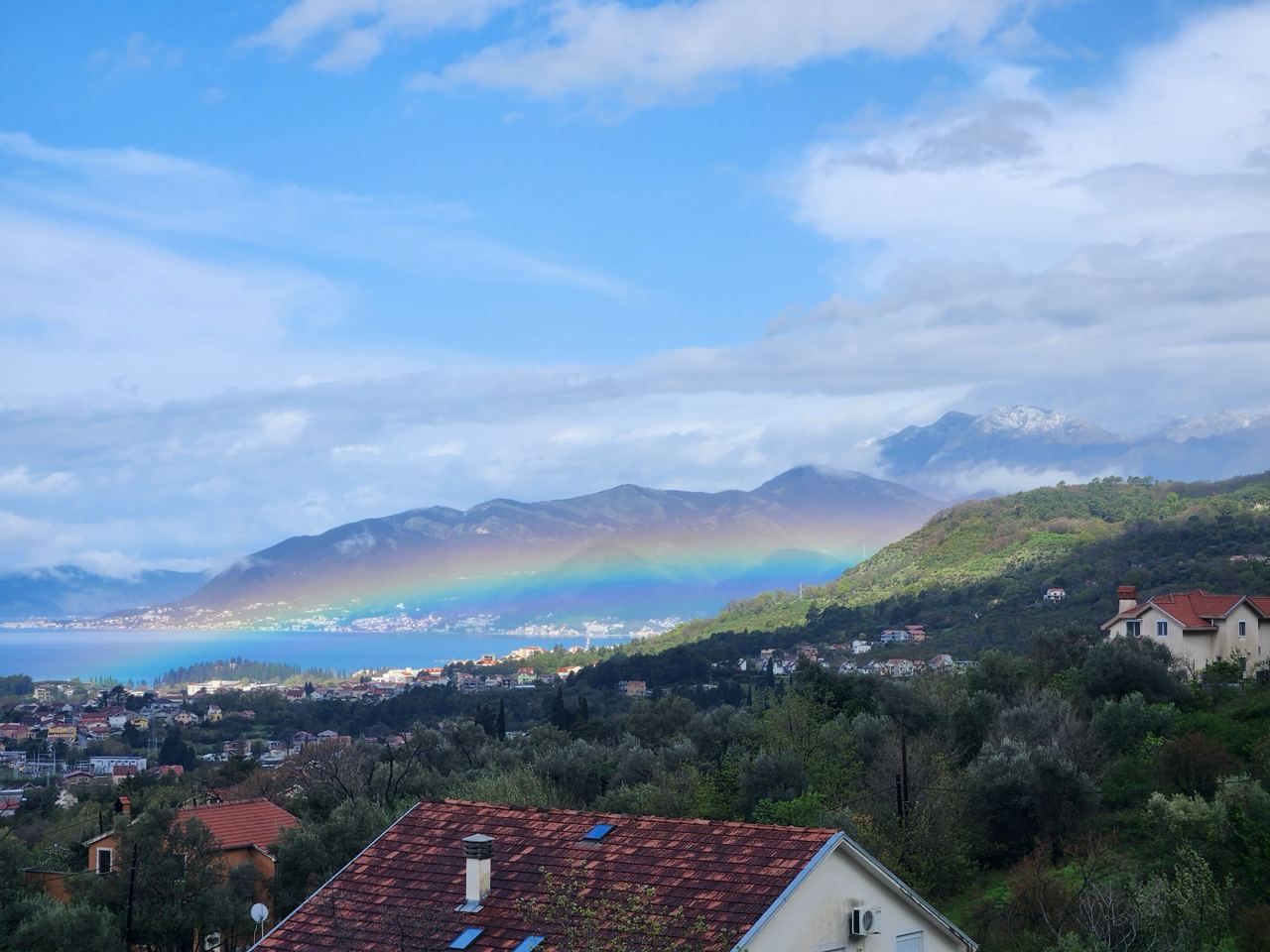 Villa en Tivat, Montenegro, 178 m² - imagen 3