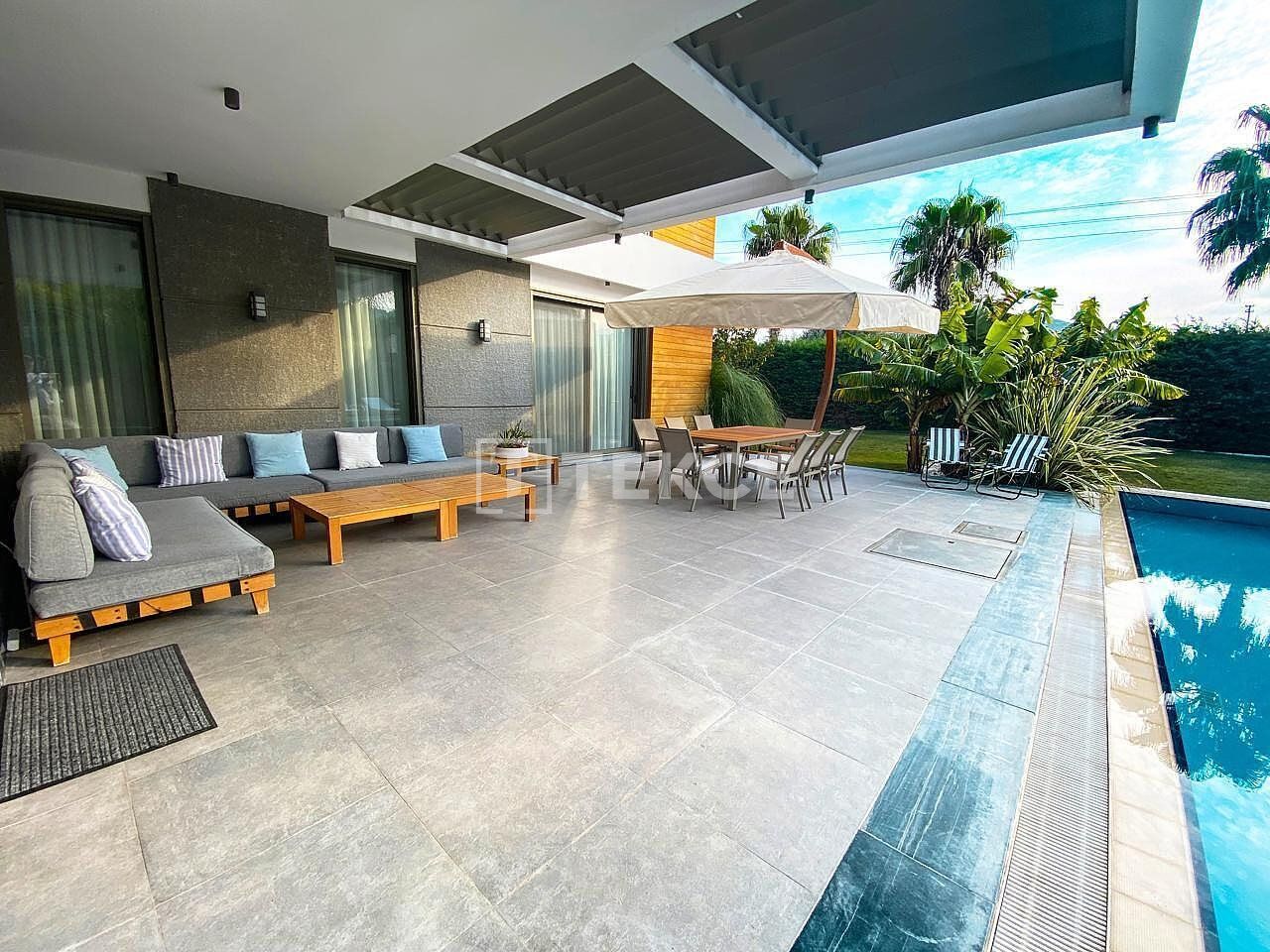 Villa a Çeşme, Turchia, 320 m² - foto 11