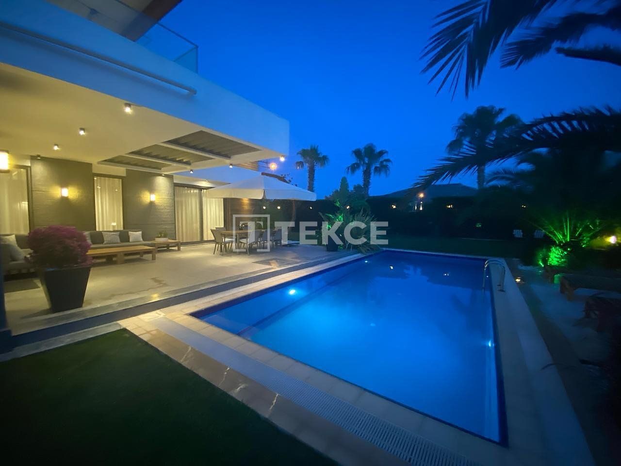 Villa a Çeşme, Turchia, 320 m² - foto 18