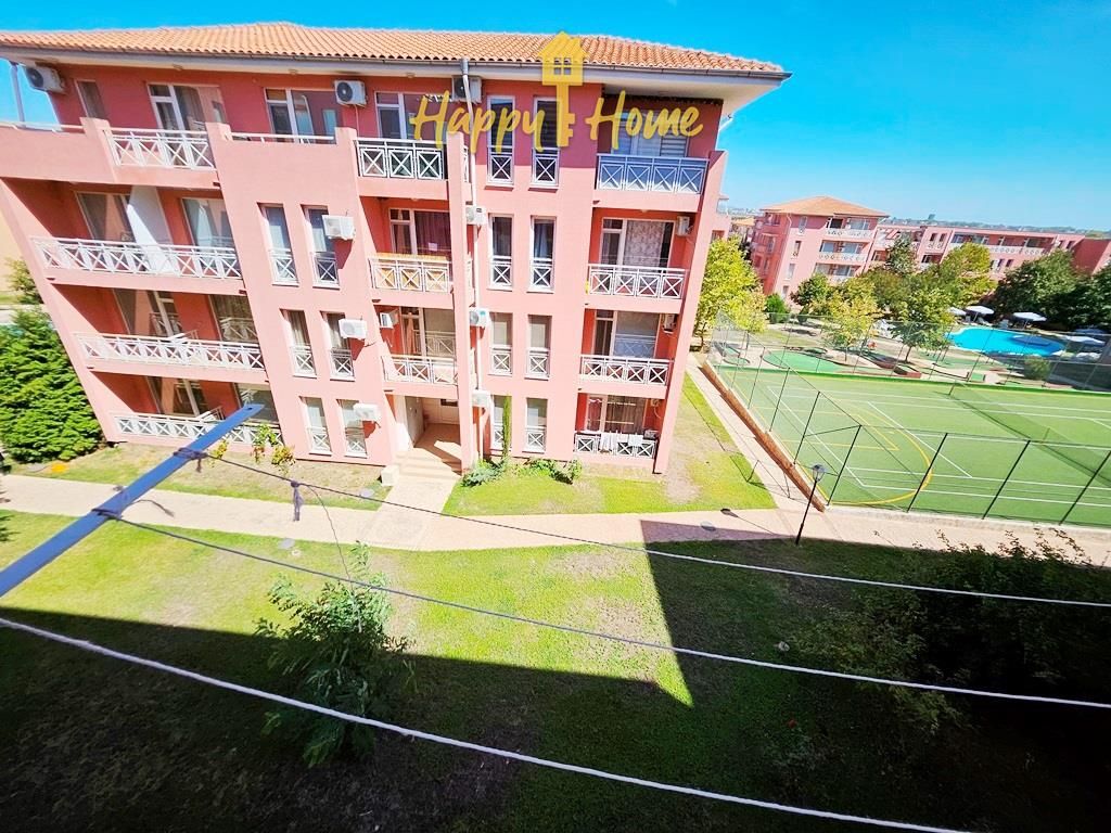 Appartement à Slantchev Briag, Bulgarie, 40 m² - image 1