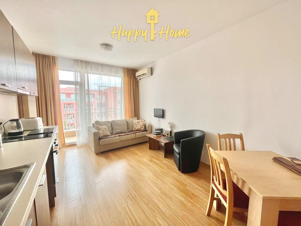 Appartement à Slantchev Briag, Bulgarie, 50 m² - image 1