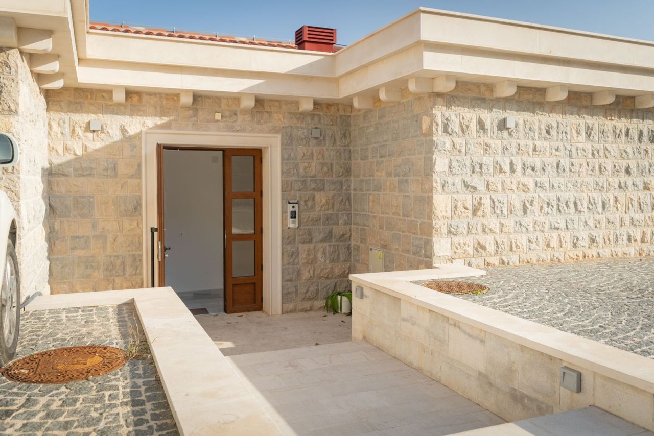 Flat in Budva, Montenegro, 73 m² - picture 17