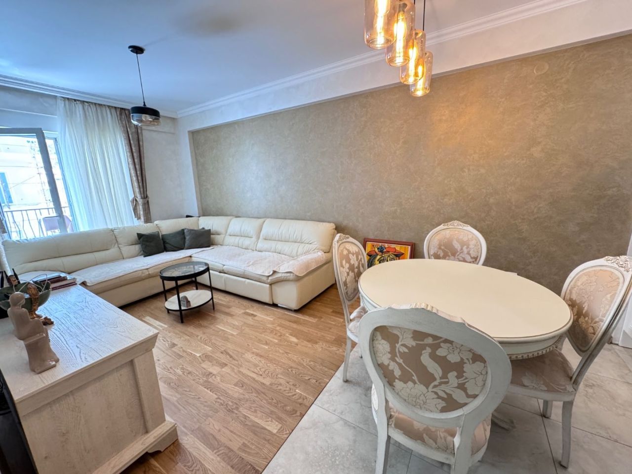 Wohnung in Budva, Montenegro, 66 m² - Foto 1