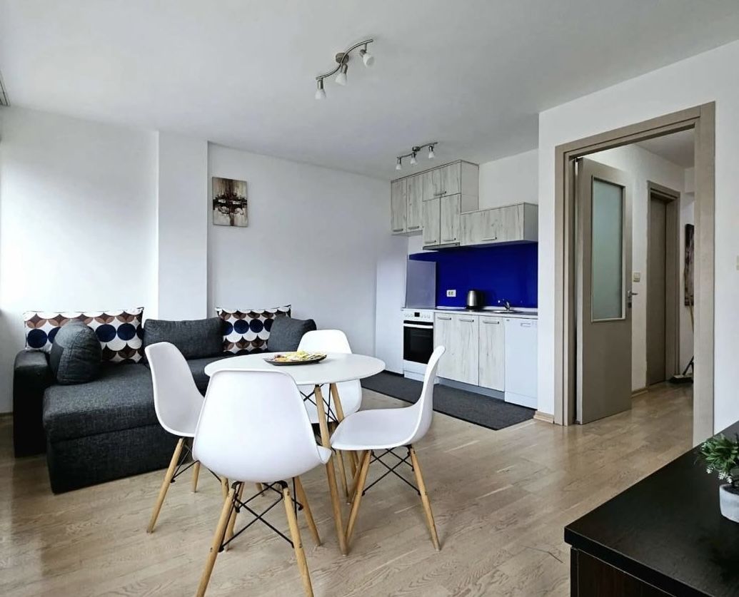 Flat in Budva, Montenegro, 47 m² - picture 3