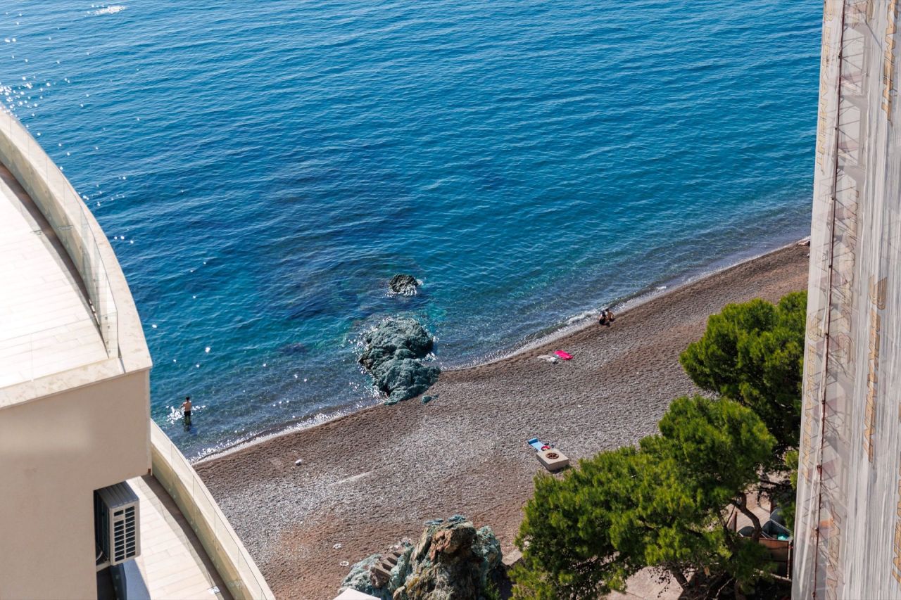 Appartamento a Budva, Montenegro, 77 m² - foto 2