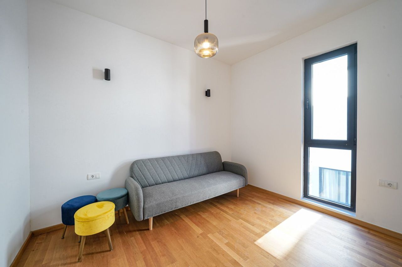 Piso en Tivat, Montenegro, 67 m² - imagen 12