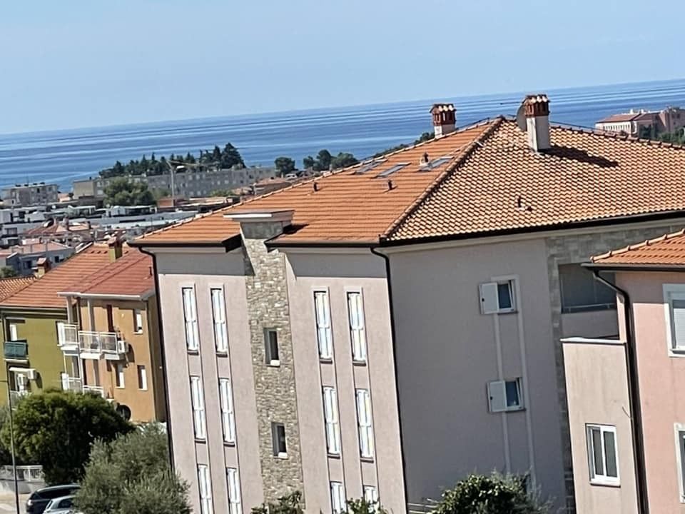 Piso en Novigrad, Croacia, 80 m² - imagen 1