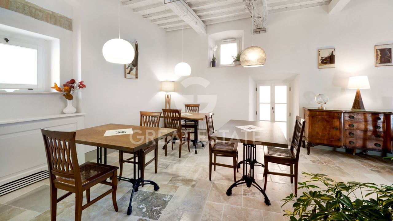 Apartamento en Sarteano, Italia, 300 m² - imagen 4