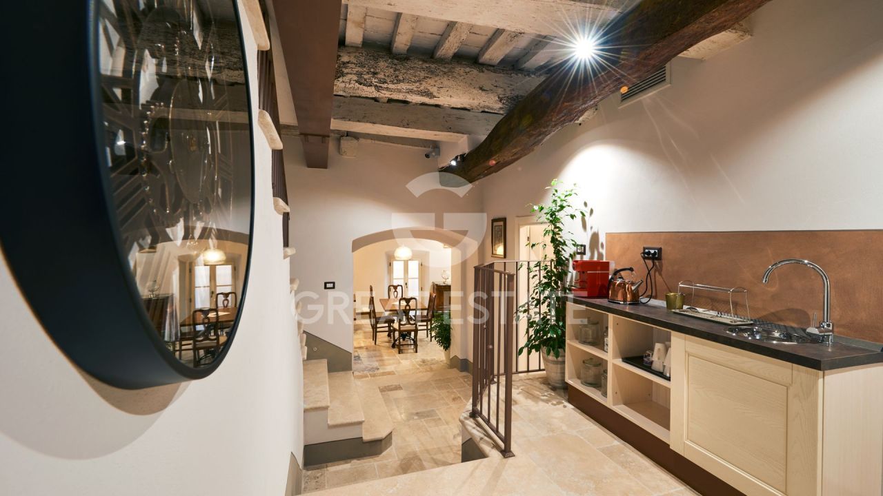 Apartamento en Sarteano, Italia, 300 m² - imagen 9