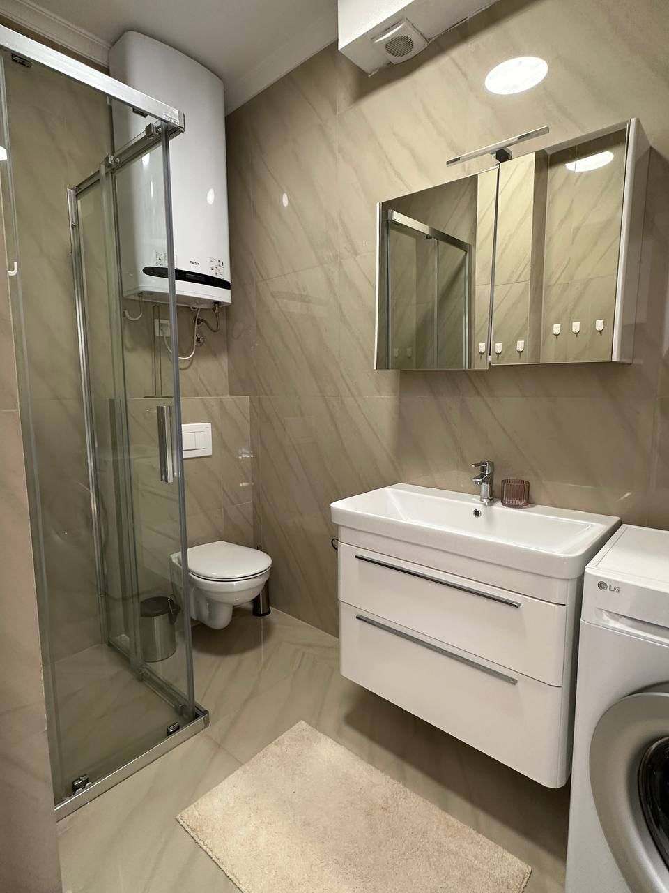 Flat in Tivat, Montenegro, 40 m² - picture 7