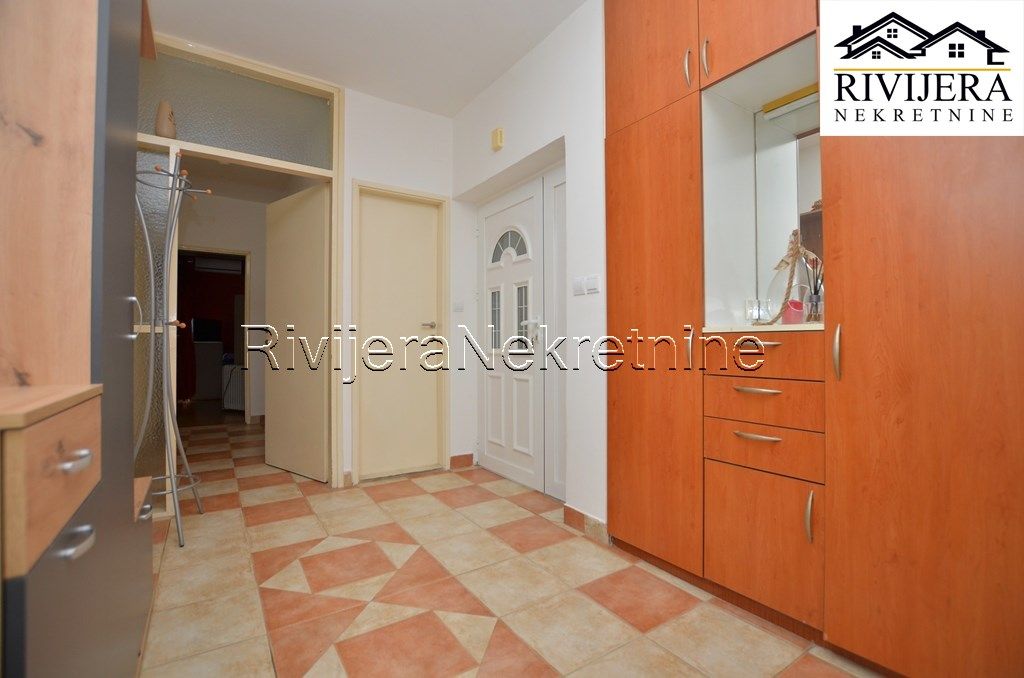 Flat in Herceg-Novi, Montenegro, 100 m² - picture 7