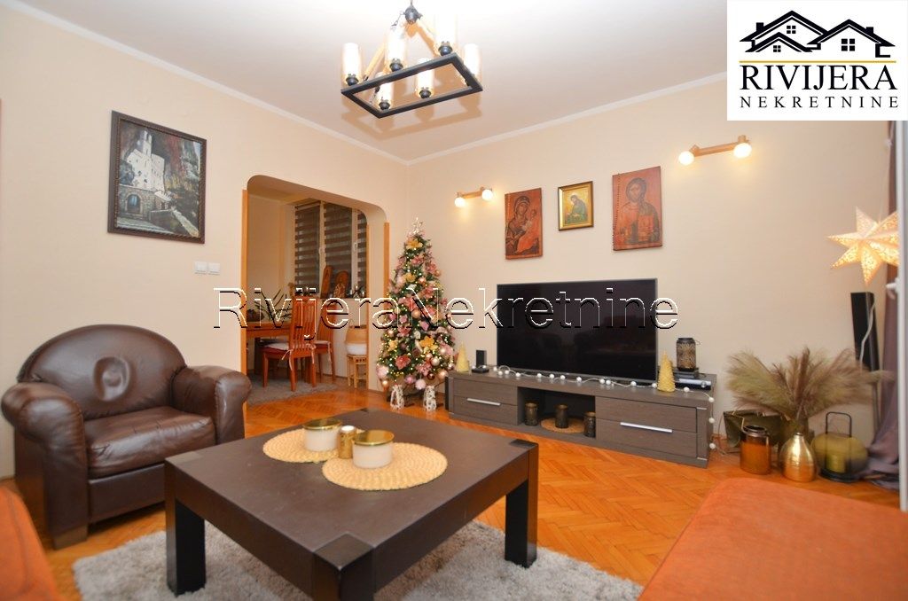 Flat in Herceg-Novi, Montenegro, 100 m² - picture 3