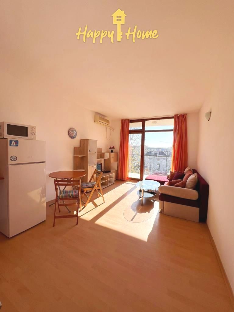 Appartement à Slantchev Briag, Bulgarie, 64 m² - image 1