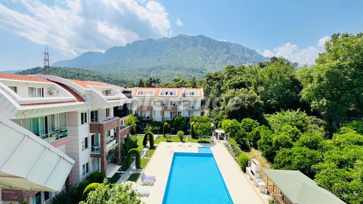 Apartment in Kemer, Turkey, 128 m² - picture 1