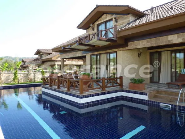 Villa in Kemer, Turkey, 470 m² - picture 1