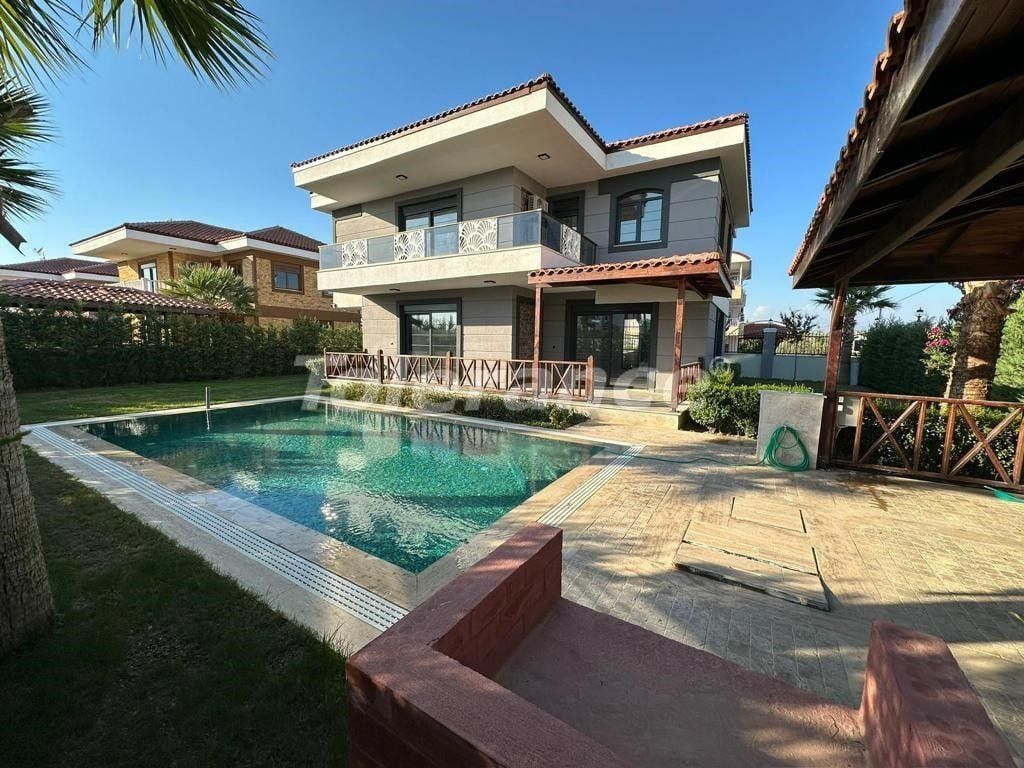 Villa en Belek, Turquia, 240 m² - imagen 2