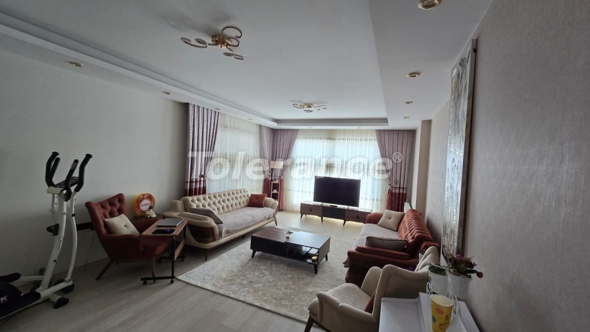 Appartamenti a Mersin, Turchia, 220 m² - foto 4