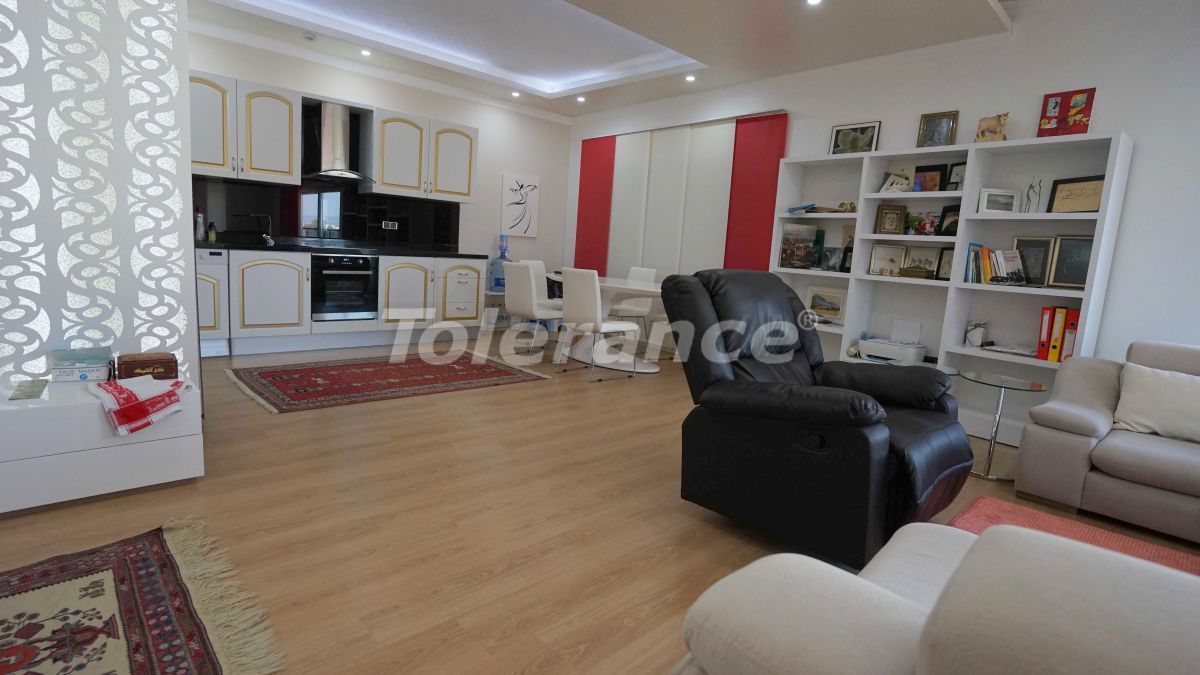 Apartment in Antalya, Turkey, 200 m² - picture 9