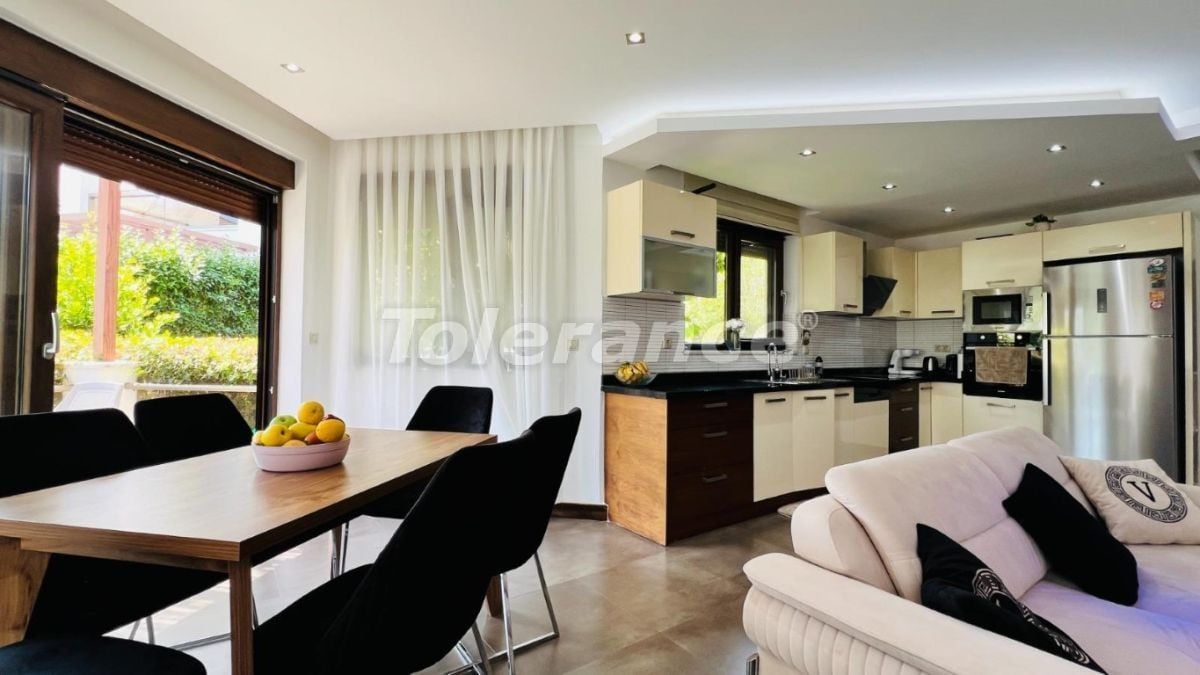 Villa a Çamyuva, Turchia, 170 m² - foto 12