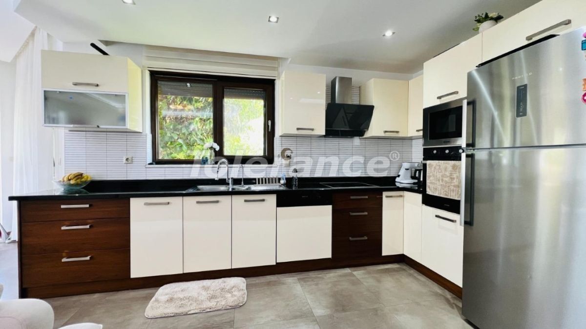 Villa a Çamyuva, Turchia, 170 m² - foto 13