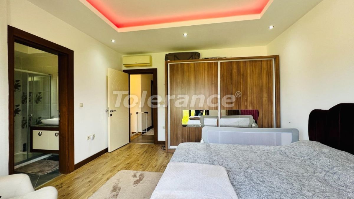 Villa a Çamyuva, Turchia, 170 m² - foto 16