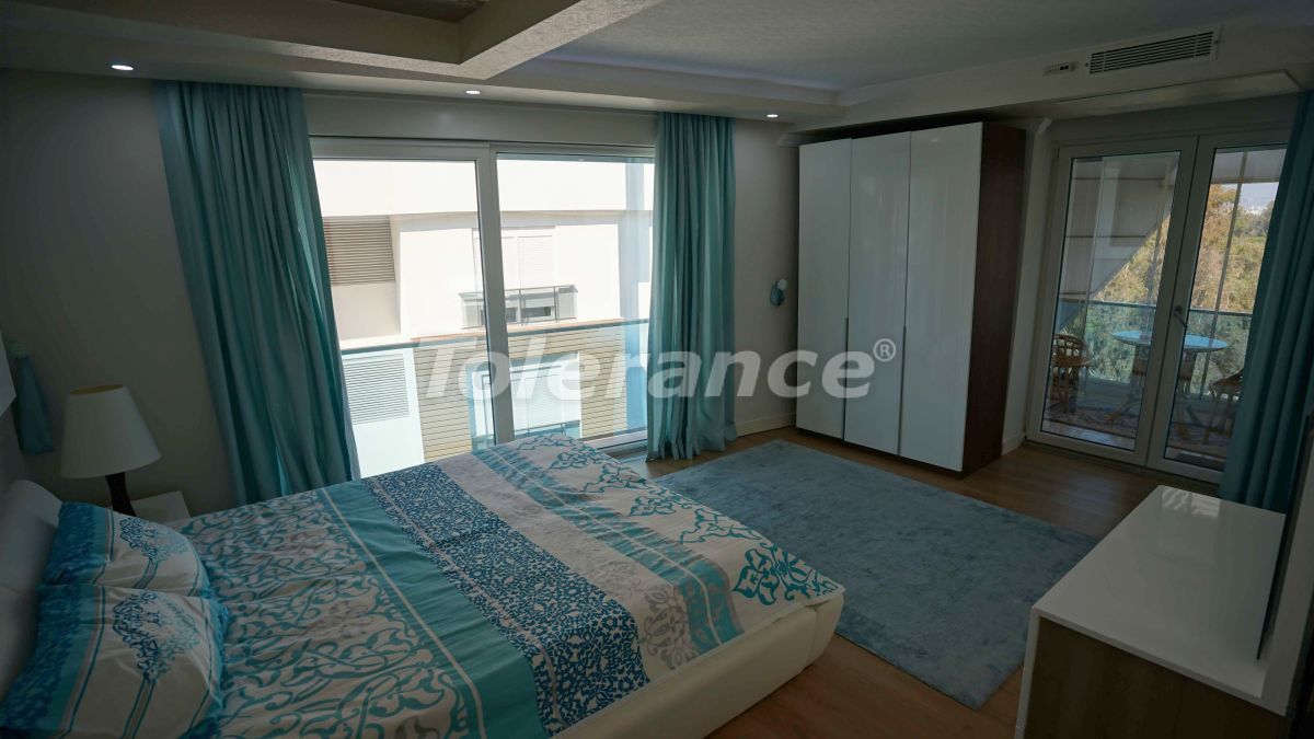 Apartment in Antalya, Turkey, 200 m² - picture 16