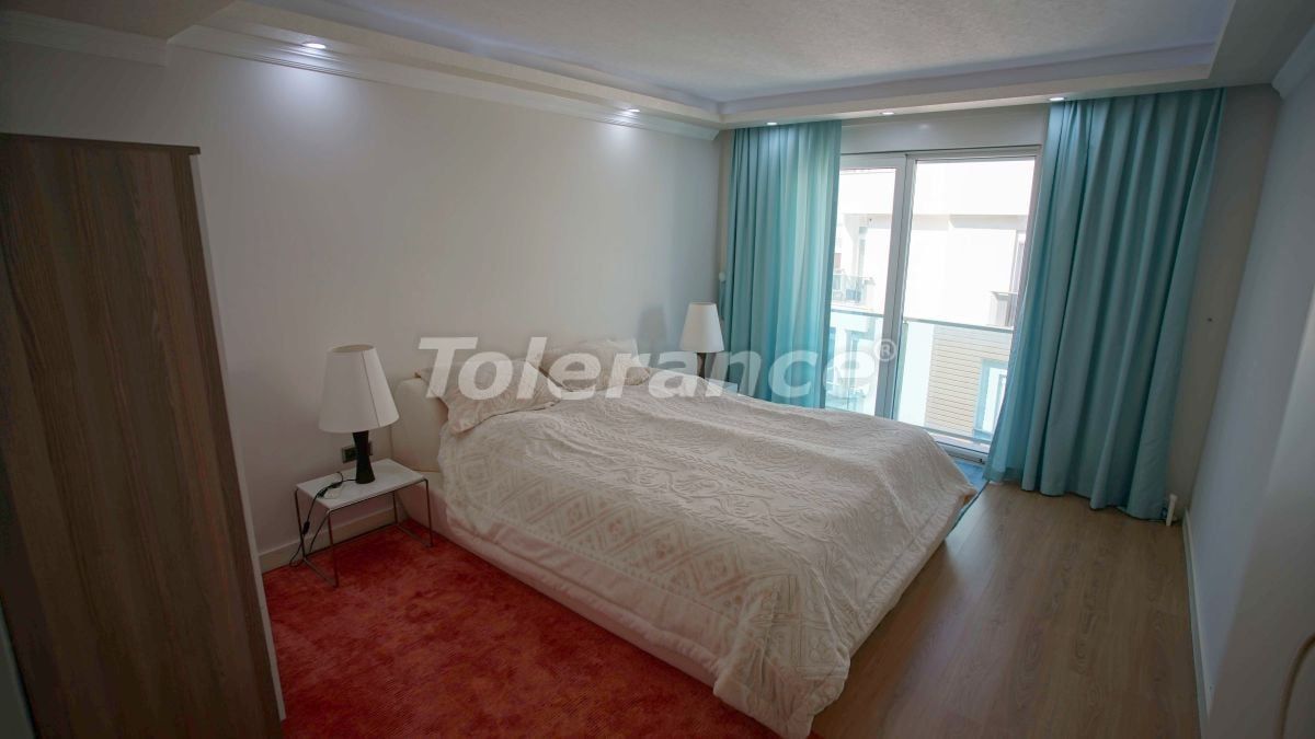 Apartment in Antalya, Turkey, 200 m² - picture 17