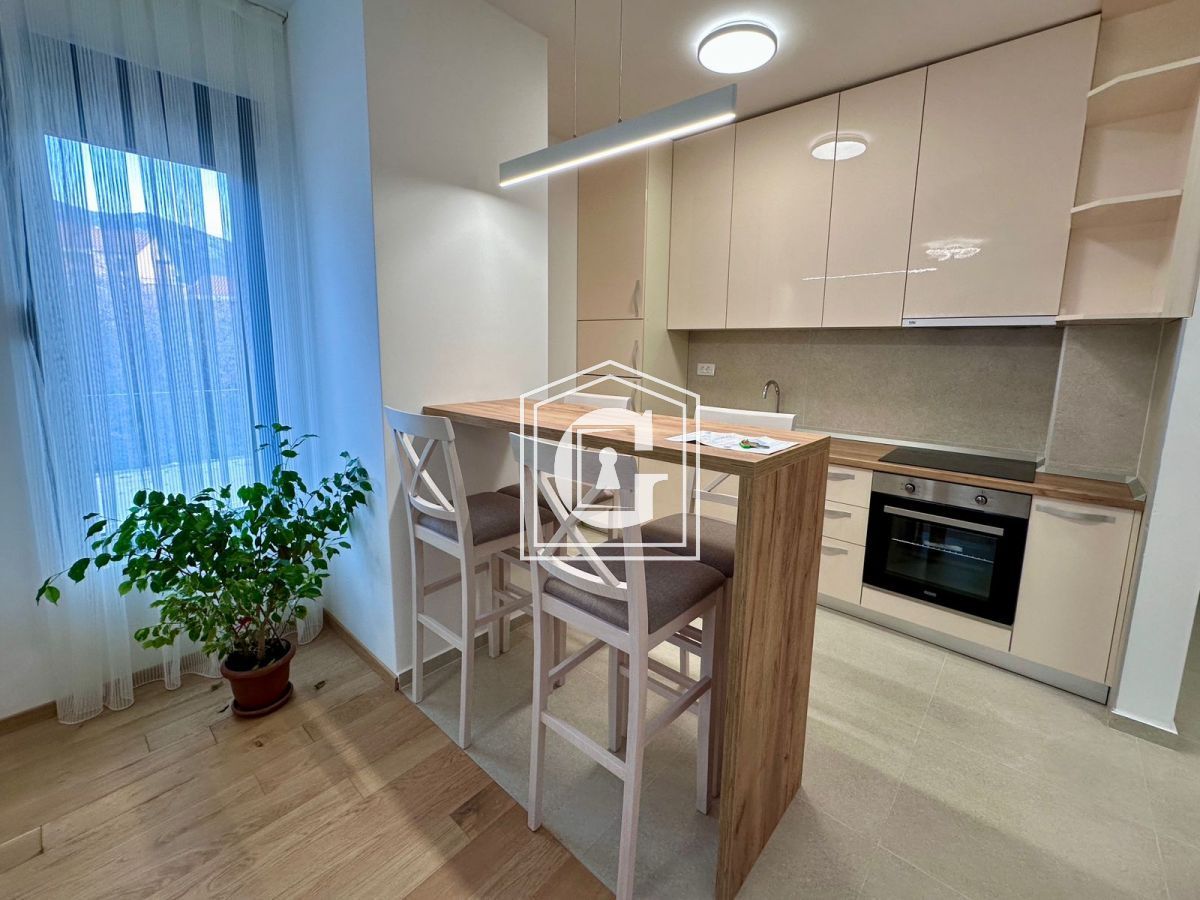 Apartment in Becici, Montenegro, 67 m² - picture 3